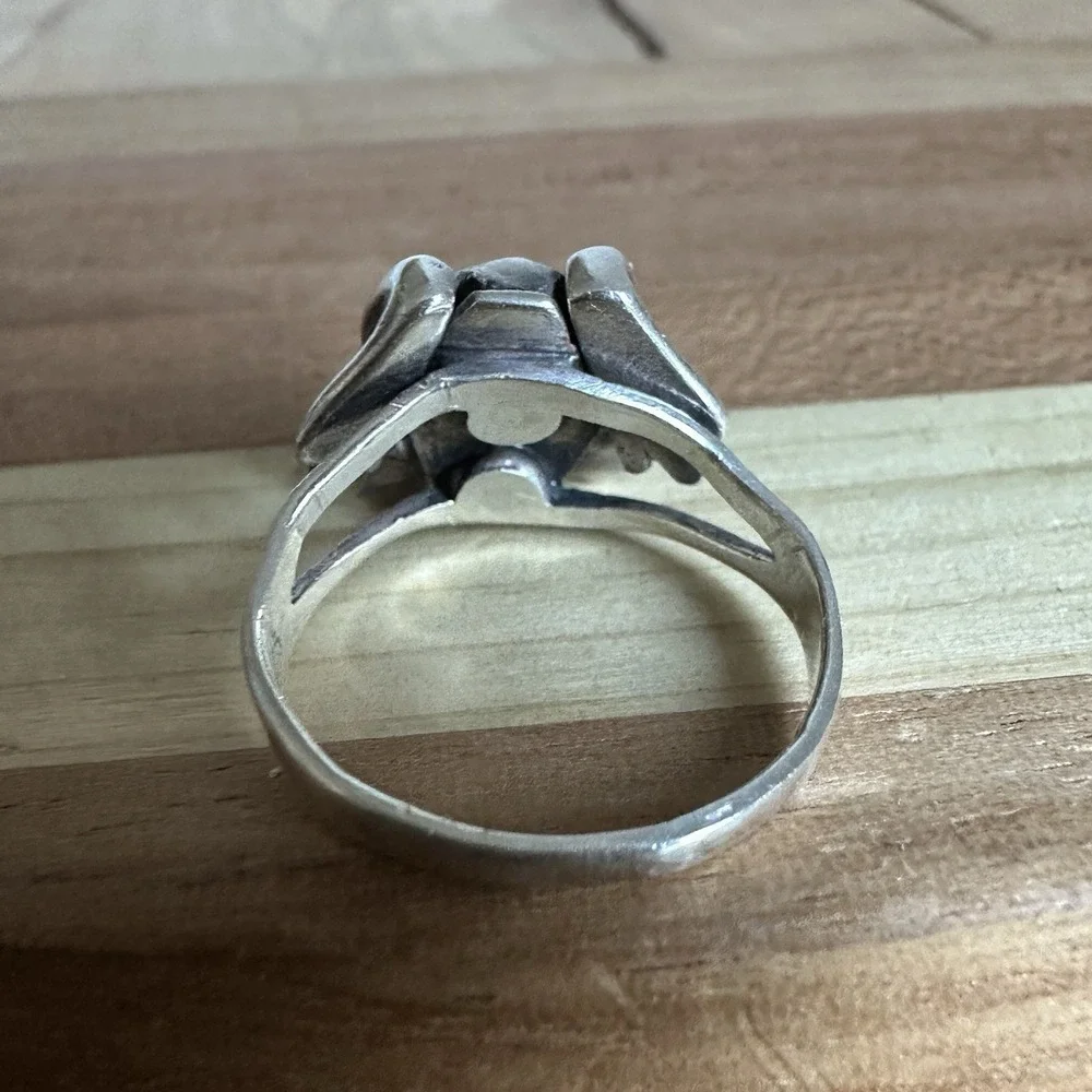 Artisan Crafted this vintage